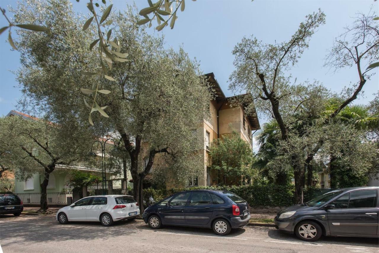 شقة Casa Internazionale ريفا ديل غاردا المظهر الخارجي الصورة